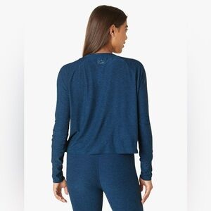Beyond Yoga Featherweight Daydreamer Pullover in Blue